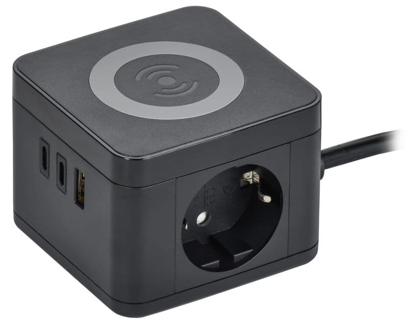 Удлинитель 2х1.3м 16А IP20 Qi У02К 10Вт USB A+C 3х1 черн. DOMINIC IEK DN-YP31-16-02-01-ZKU-K02